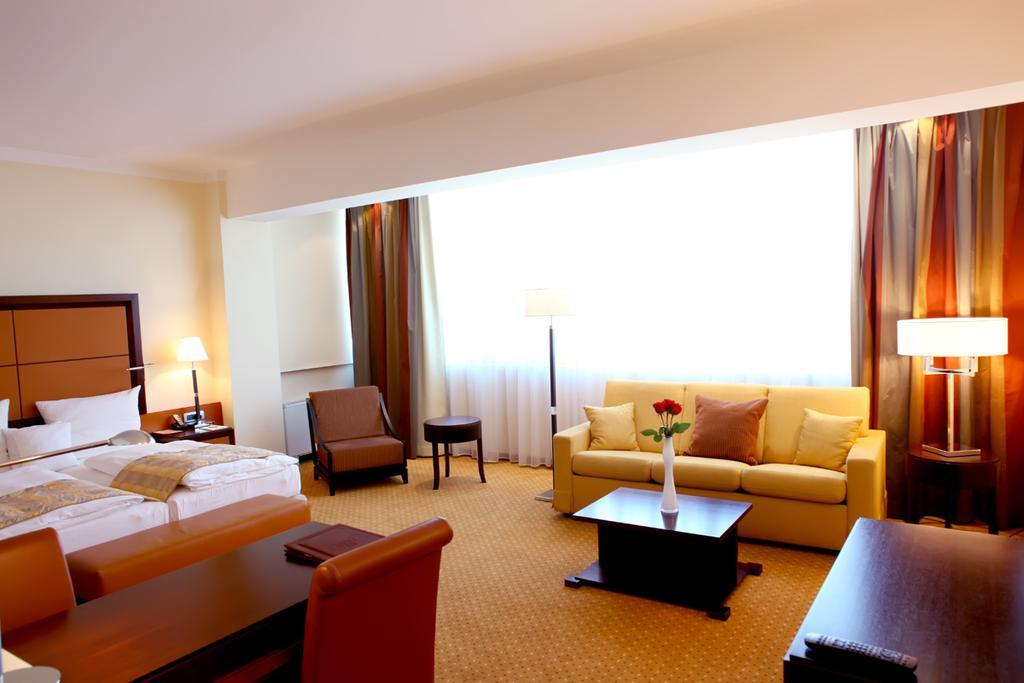 Aparthotel Premier Podgorica Zimmer foto